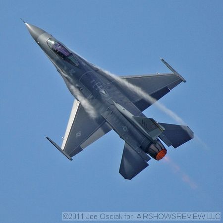 USAF F-16 Viper West Demo 